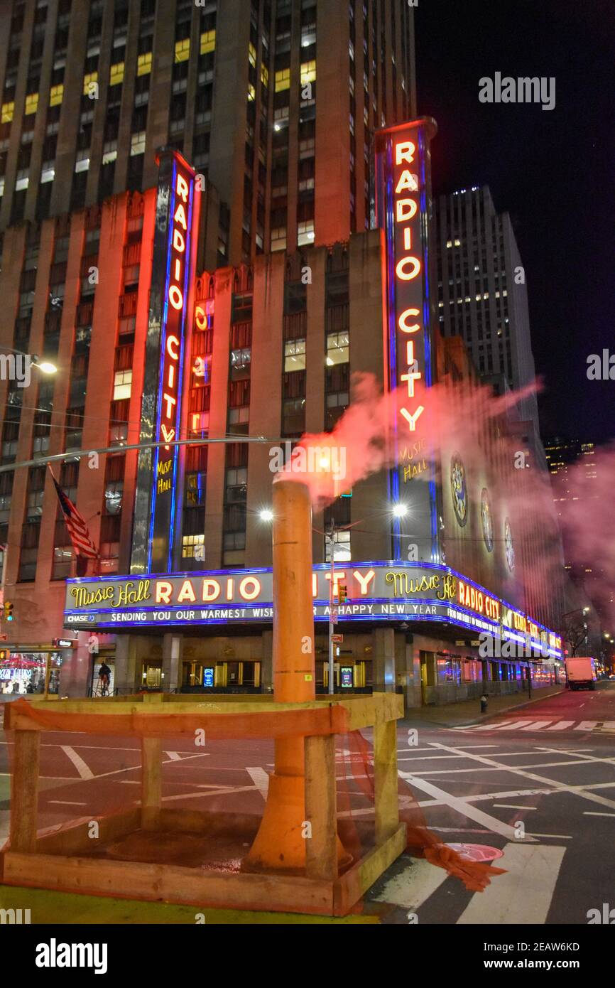 The iconic Radio City Music Hall sign at night Stock Photo - Alamy