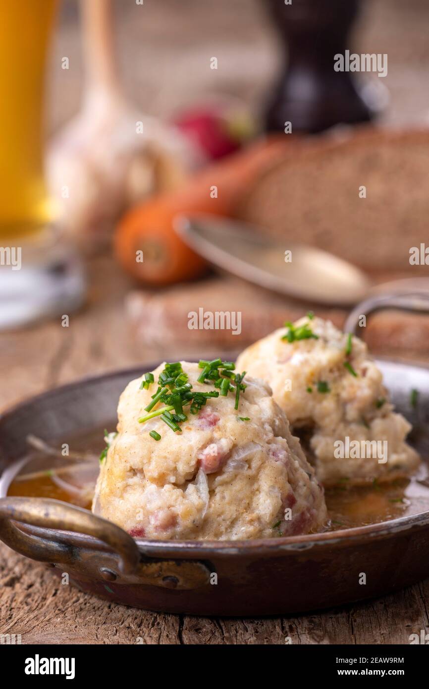 ham dumplings in broth Stock Photo Alamy