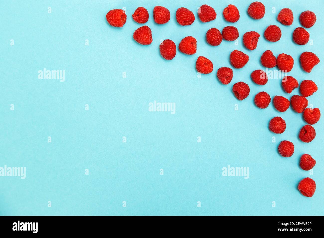 Raspberry Flat Lay Flat lay raspberries in hi-res stock photography and images - Alamy