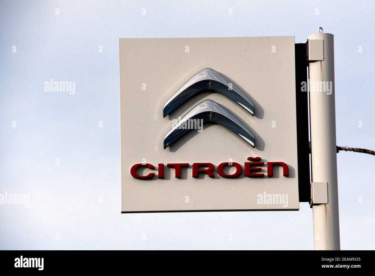 Le Rove, France. 2nd Feb, 2021. A Citroen logo seen at the dealer.Car