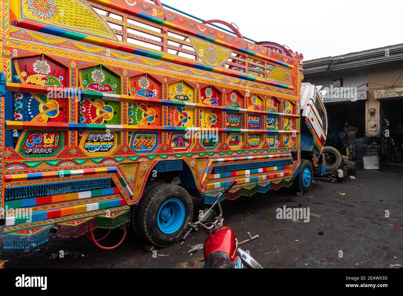Truck at a truck art painting Lahore, Punjab, Pakistan Stock