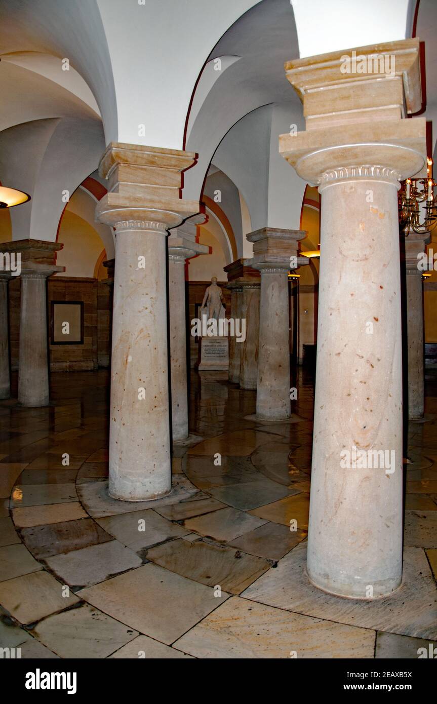 Capitol crypt hires stock photography and images Alamy