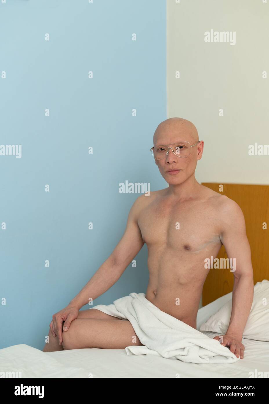 Asian bald teen ladyboys photos