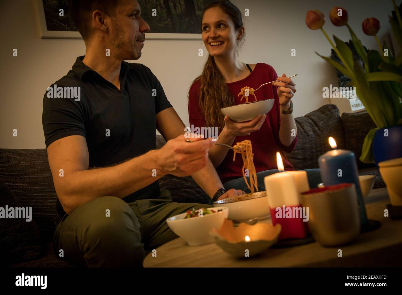 Hamburg, Germany. 12th Feb, 2020. Regarding the February 11, 2021, theme service conversation by Christina Bachmann: A celebratory meal at home can be an antidote to the chaos of lockdown and homeschooling. Credit: Christin Klose/dpa-tmn/dpa/Alamy Live News Stock Photo
