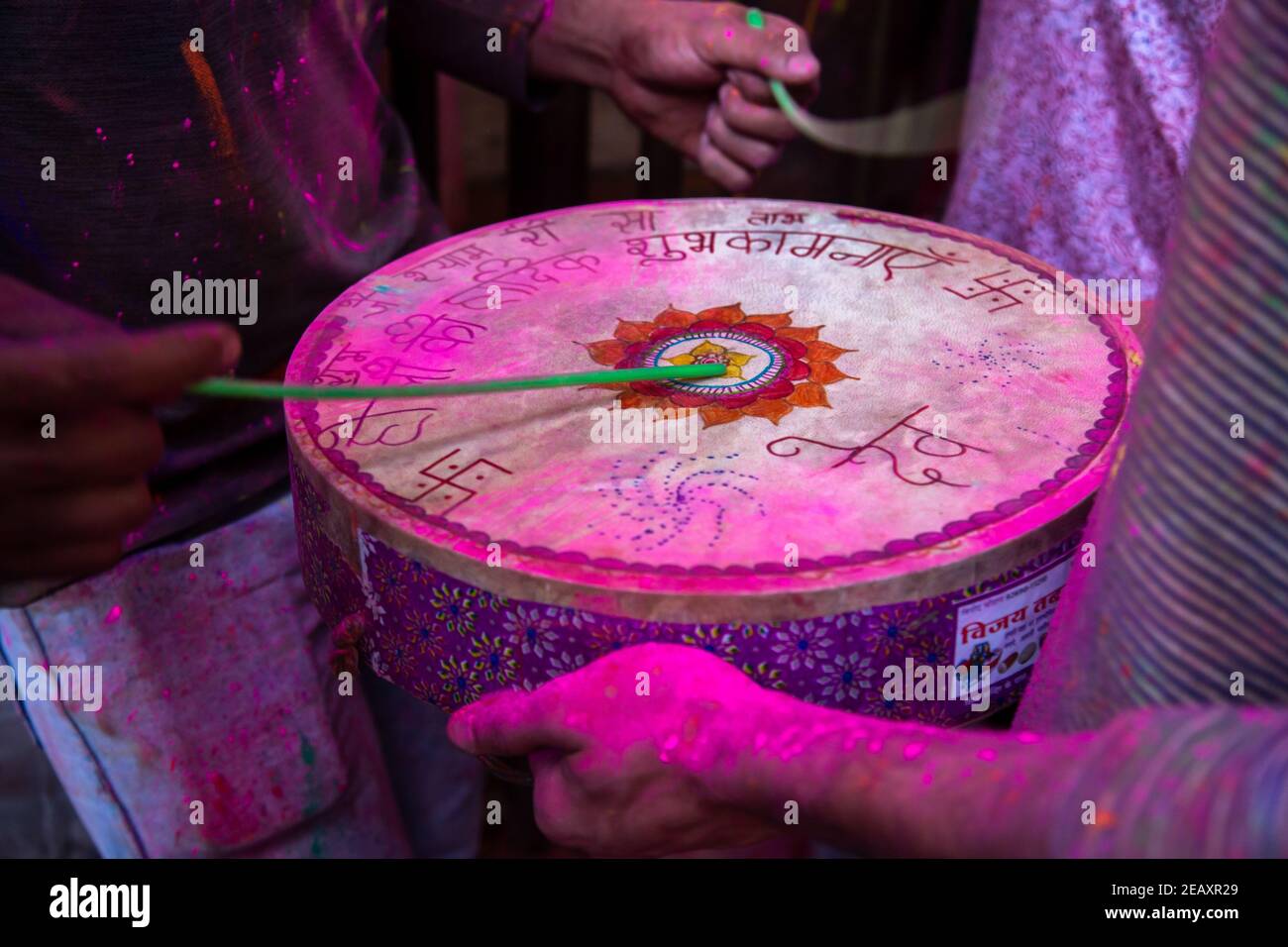 Indian drum hi-res stock photography and images - Alamy