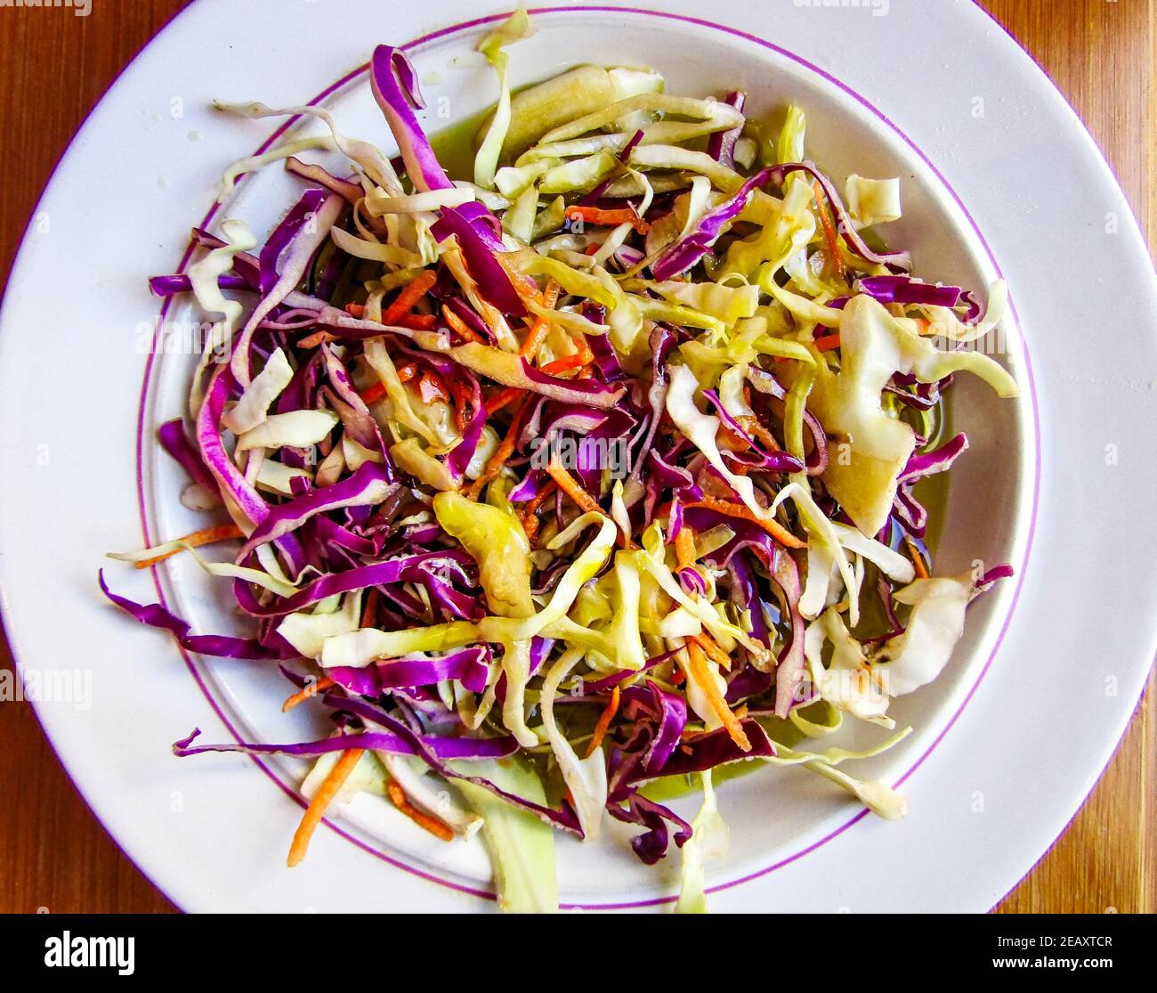 Healthy Cabbage and Carrot Salad Stock Photo Alamy