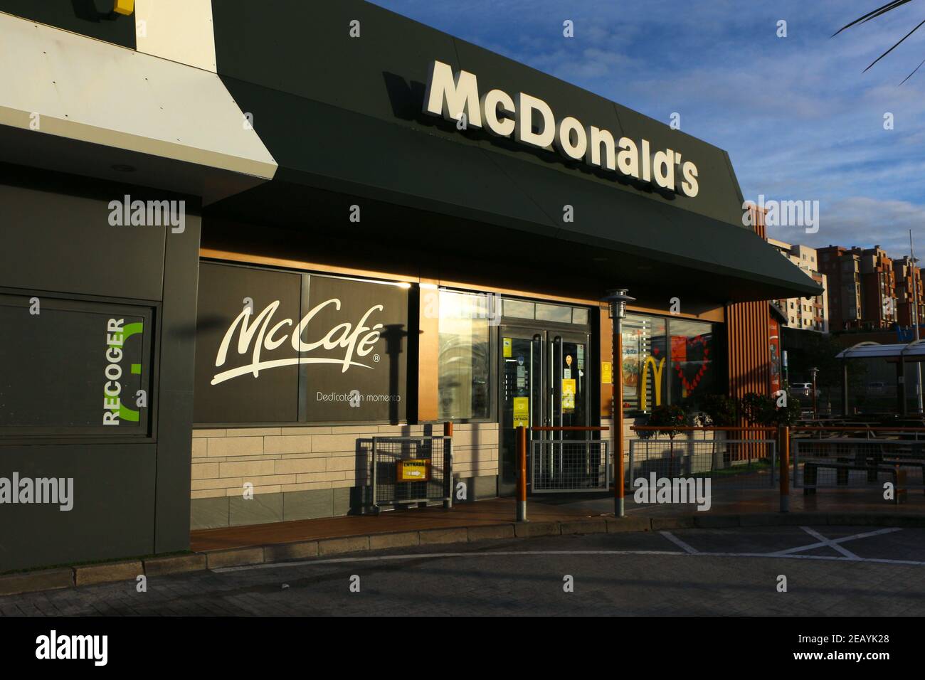 Brown motorway signs hires stock photography and images Alamy