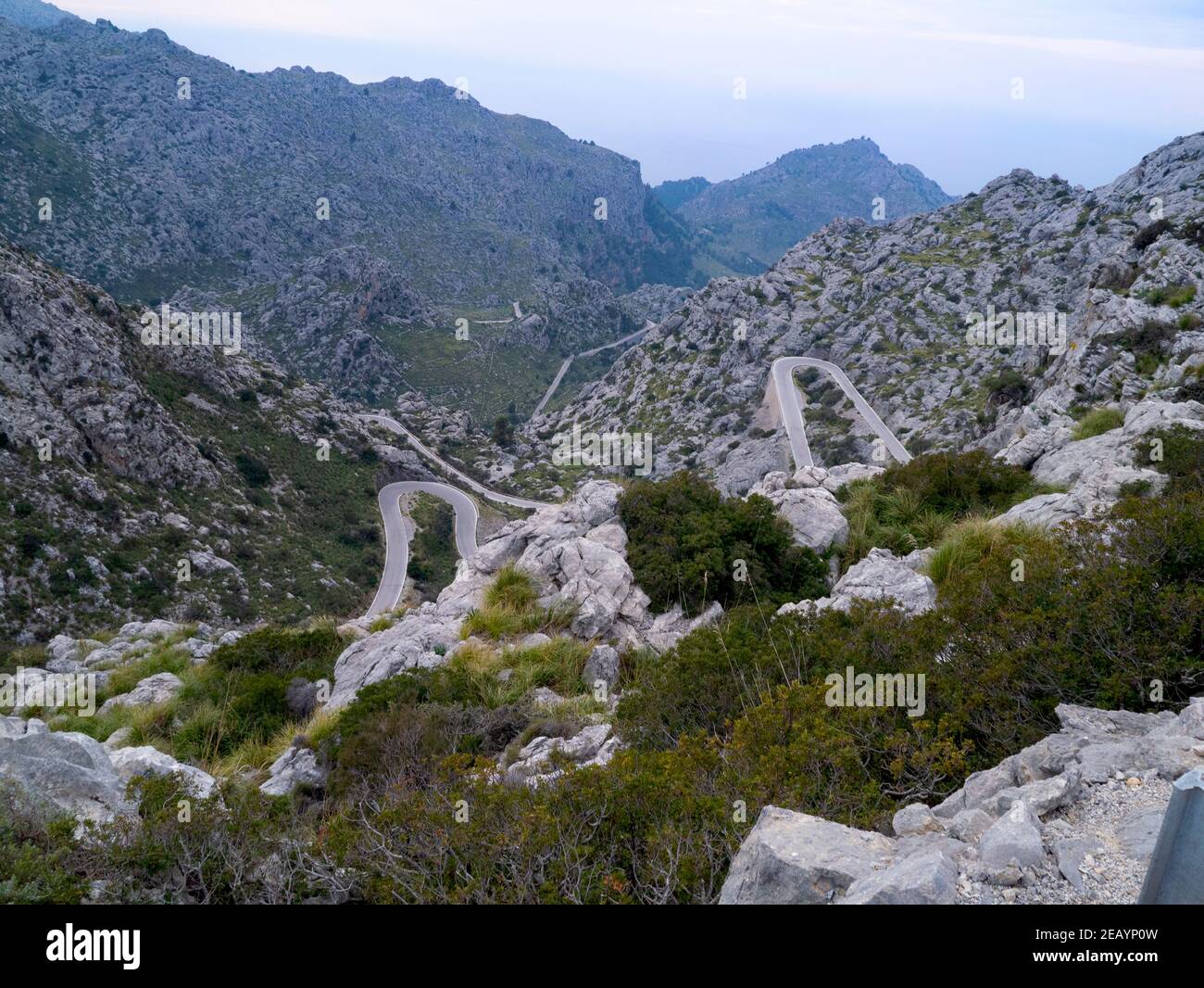 The sinuous curves of the spectacular Sa Calobra road climb in the Serra de Tramuntana mountain range, Mallorca, Spain Stock Photo