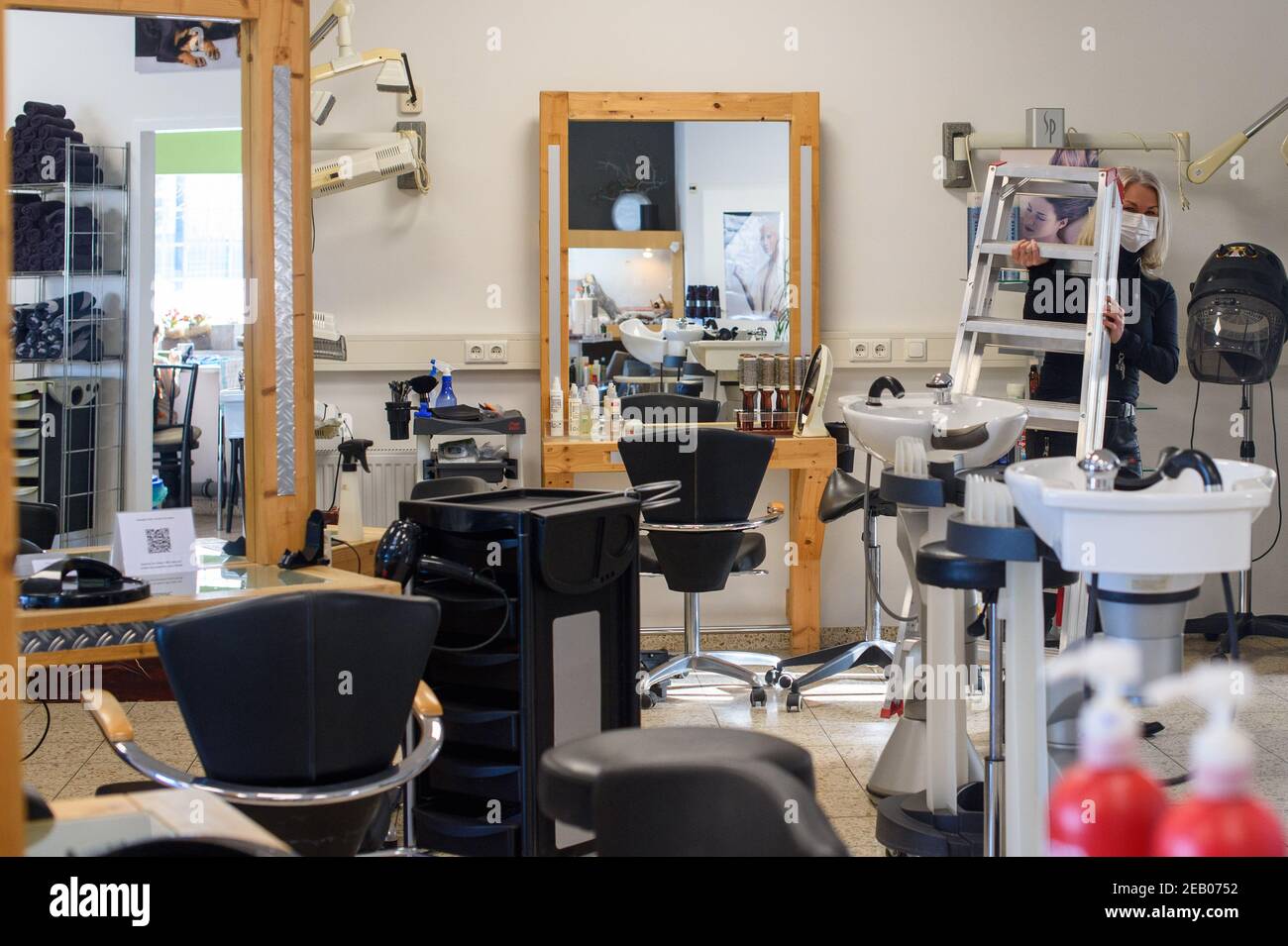 Haarschneider hires stock photography and images Alamy