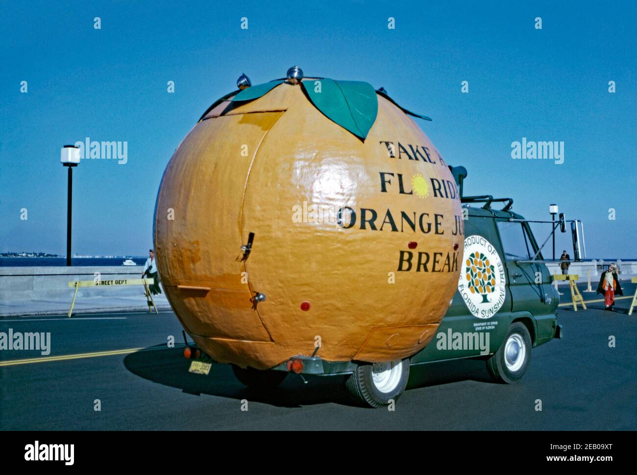 Fruit juice van hires stock photography and images Alamy