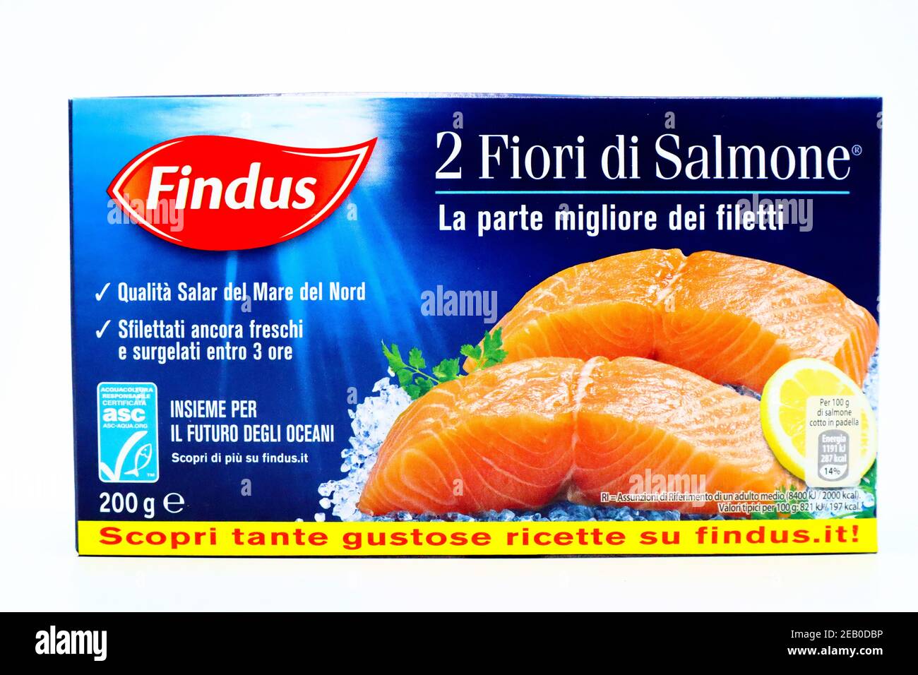 FINDUS Salmon fillets. Findus is a frozen food brand of Nomad Foods Group  Stock Photo - Alamy