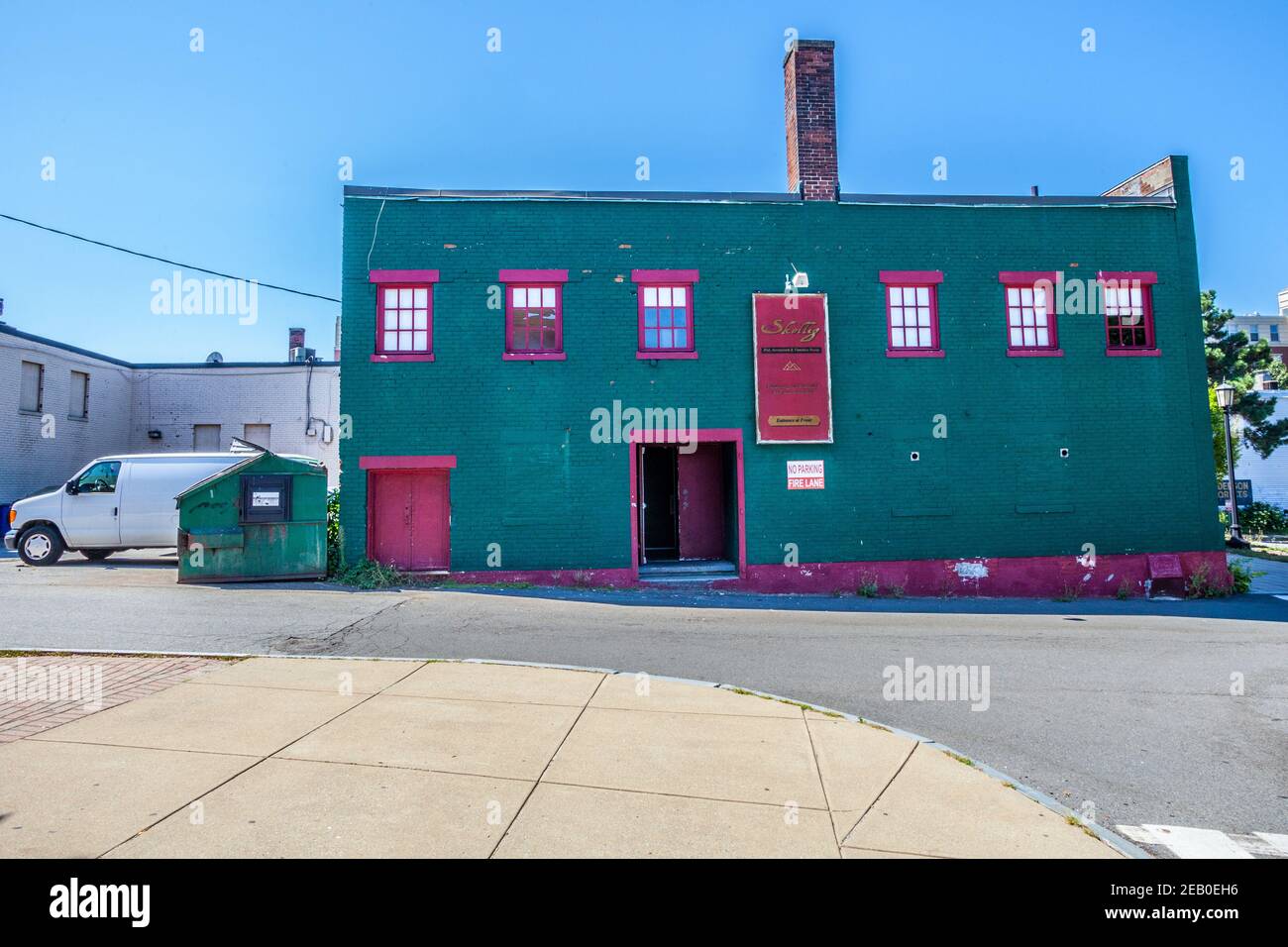 Stores in downtown Waltham, Massachusetts Stock Photo Alamy