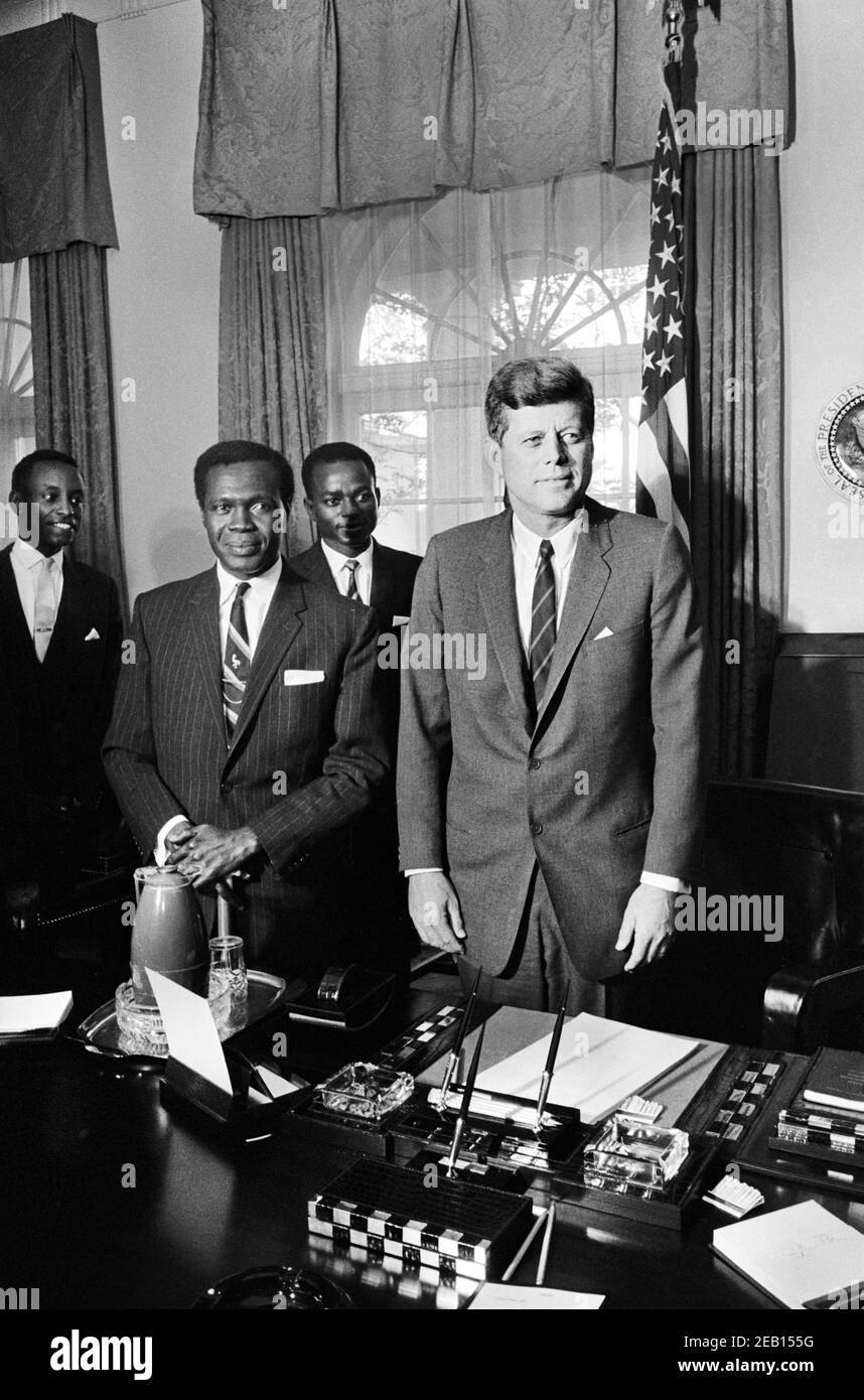 Ugandan Prime Minister Milton Obote with U.S. President John Kennedy, White House, Washington, D.C., USA, Warren K. Leffler, October 22, 1962 Stock Photo