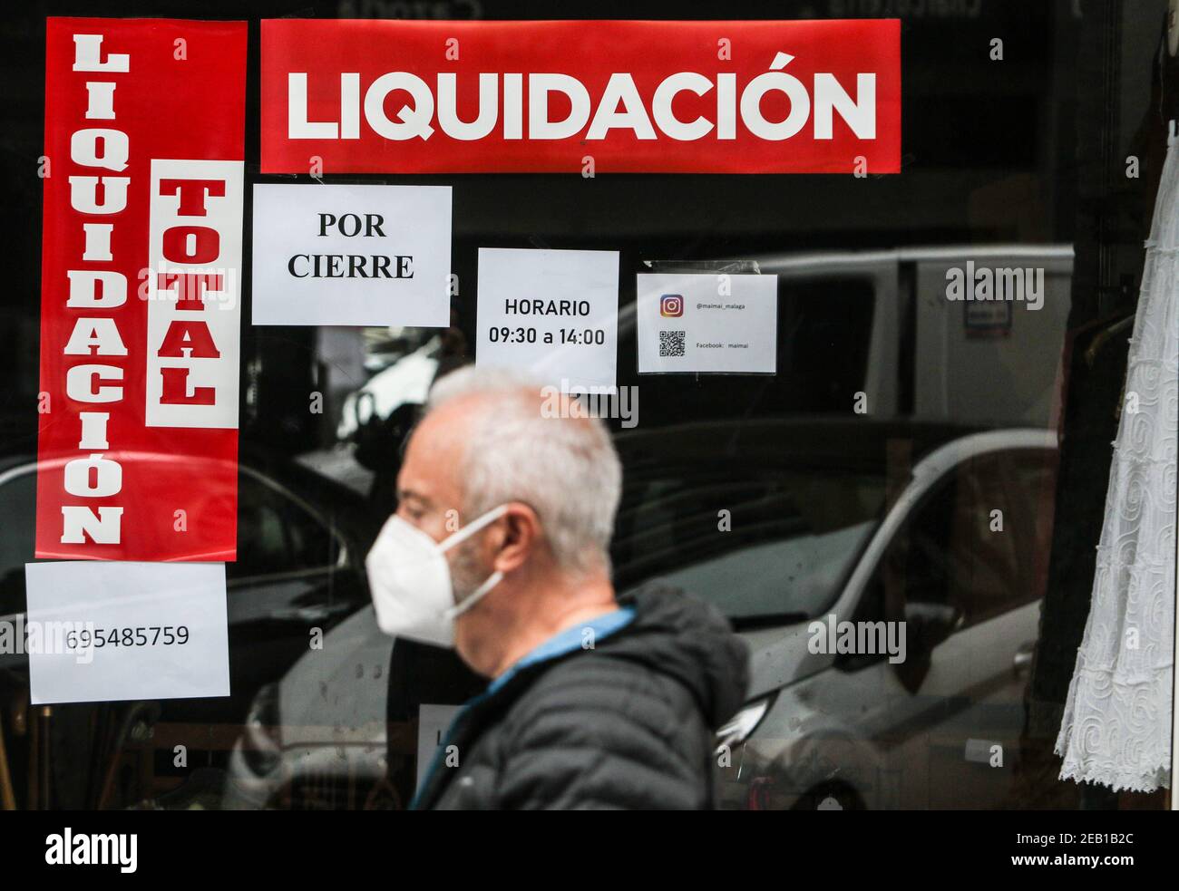 February 11, 2021 (Malaga) It does not stop increasing the number of companies, businesses, driving schools, Shops that put the settlement cartel for closure due to the health crisis of the Covid19 or coronavirus Credit: CORDON PRESS/Alamy Live News Stock Photo