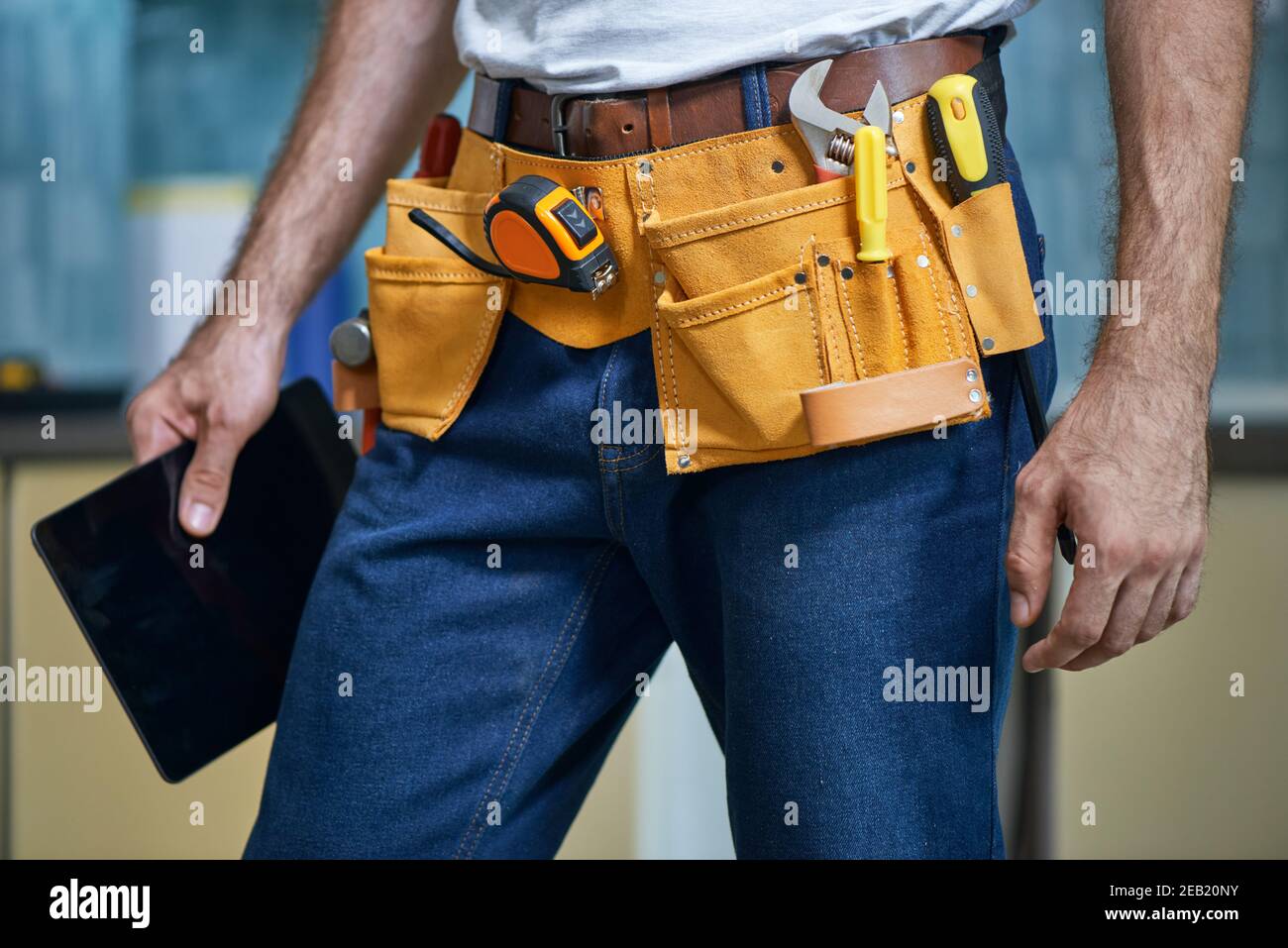 Carpenter Tool Belt High Resolution Stock Photography and Images Alamy