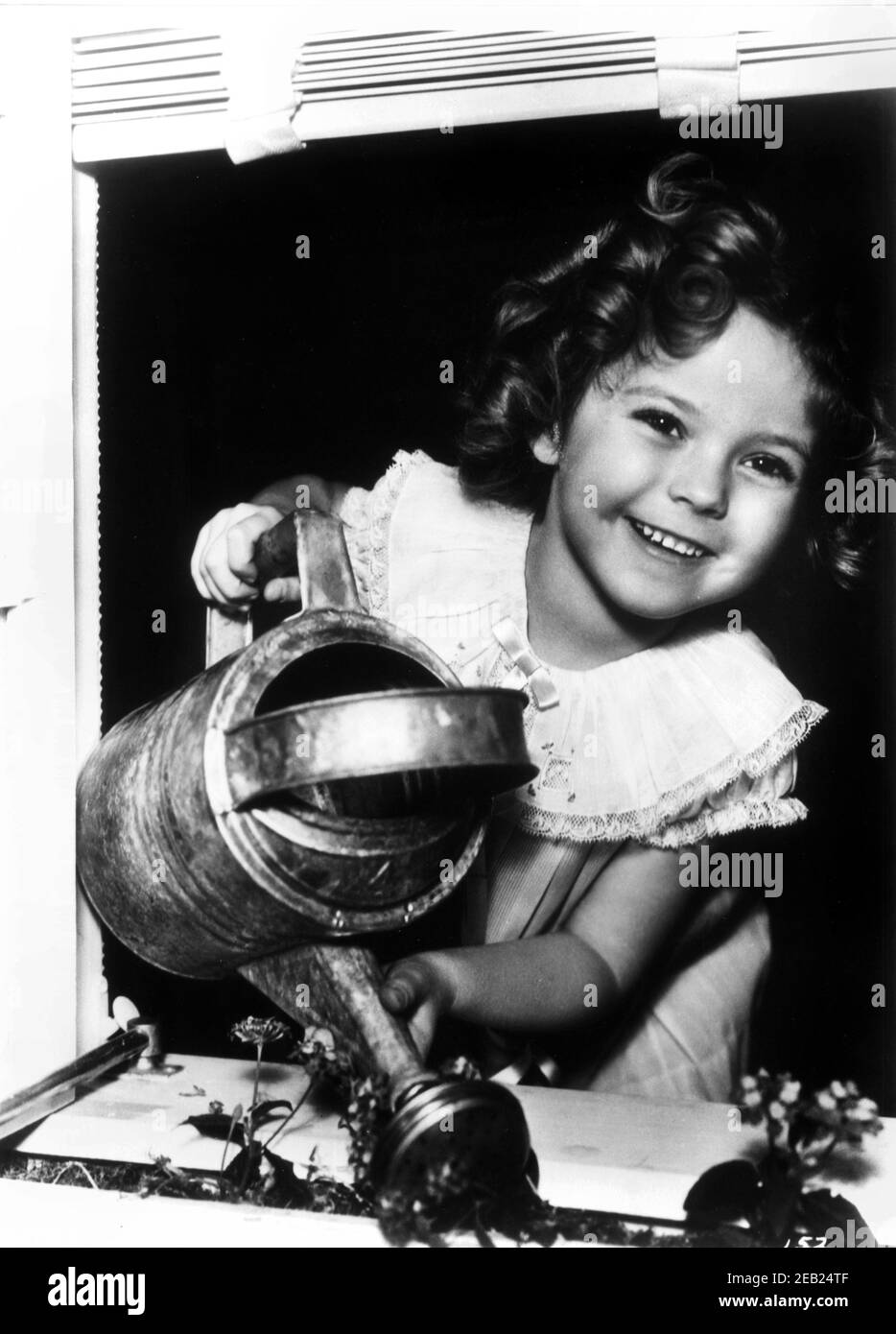 1936-ca-usa-the-child-actress-shirley-temple-1928-2014-fox