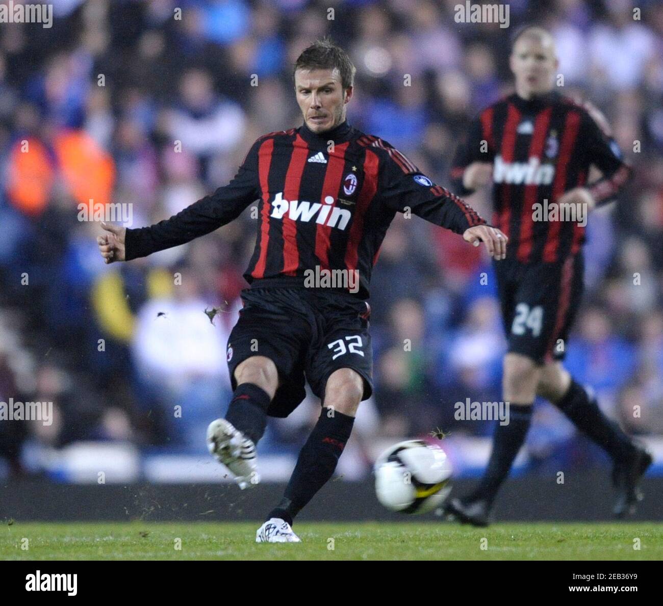 Football - Rangers v AC Milan - Friendly Match - Ibrox Stadium - 08/09 -  4/2/09 AC Milan's David Beckham in action Mandatory Credit: Action Images /  Jason Cairnduff Stock Photo - Alamy