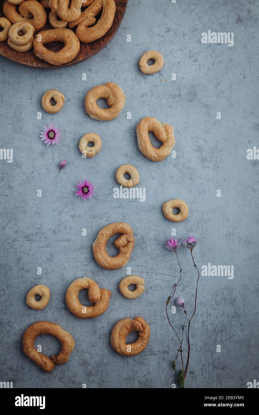 Crunchy traditional taralli snacks hi-res stock photography and images ...