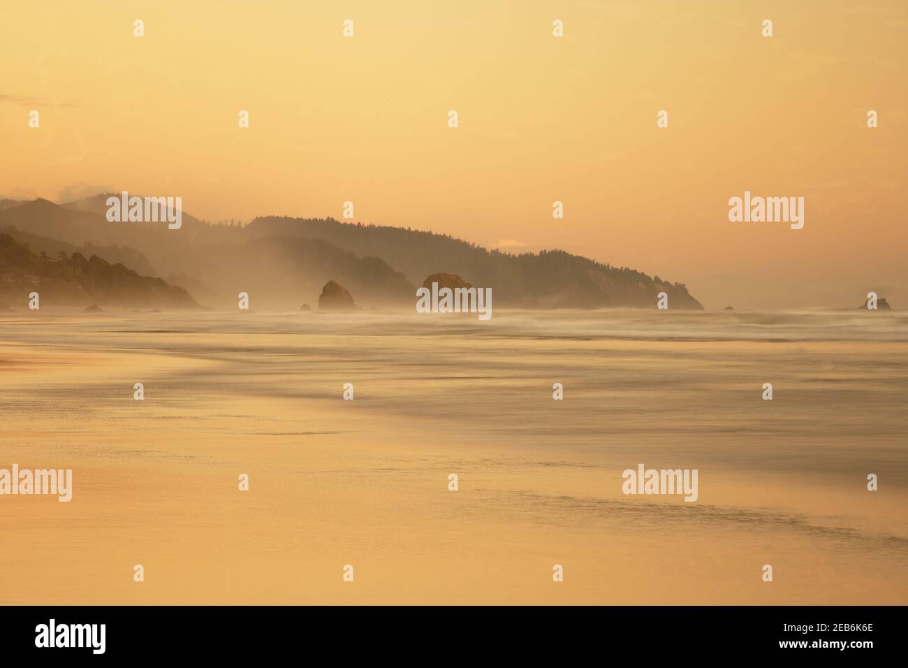 Beautiful sunset beach in cannon hi-res stock photography and images ...