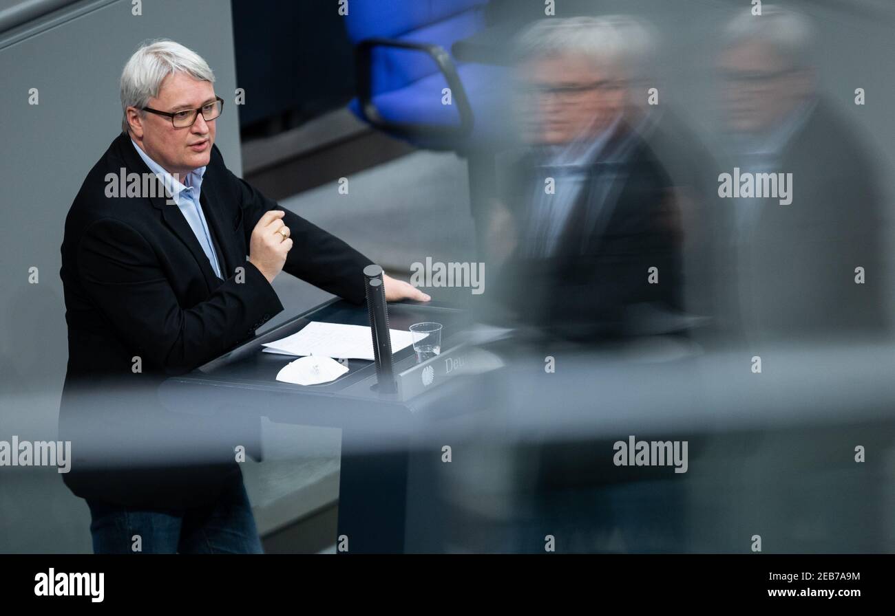 Berlin, Germany. 12th Feb, 2021. Sönke Rix (SPD) speaks in the plenary session of the German Bundestag. The main topics of the 210th session of the 19th legislative period include the law on the continuation of an epidemic situation of national scope and Corona subsidies for families, low-income earners and companies. Credit: Gregor Bauernfeind/dpa/Alamy Live News Stock Photo