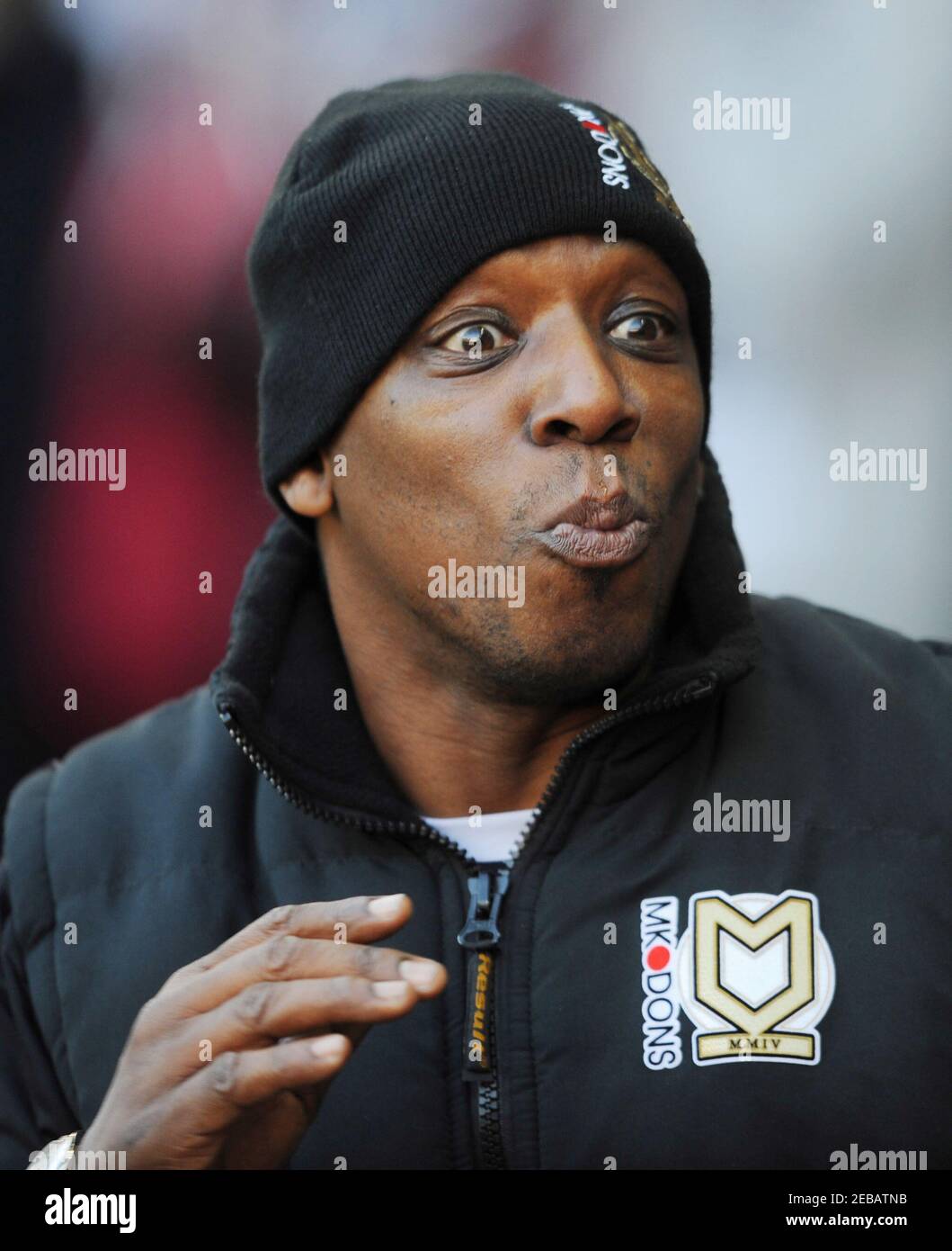 Milton keynes dons first team coach hires stock photography and images Alamy