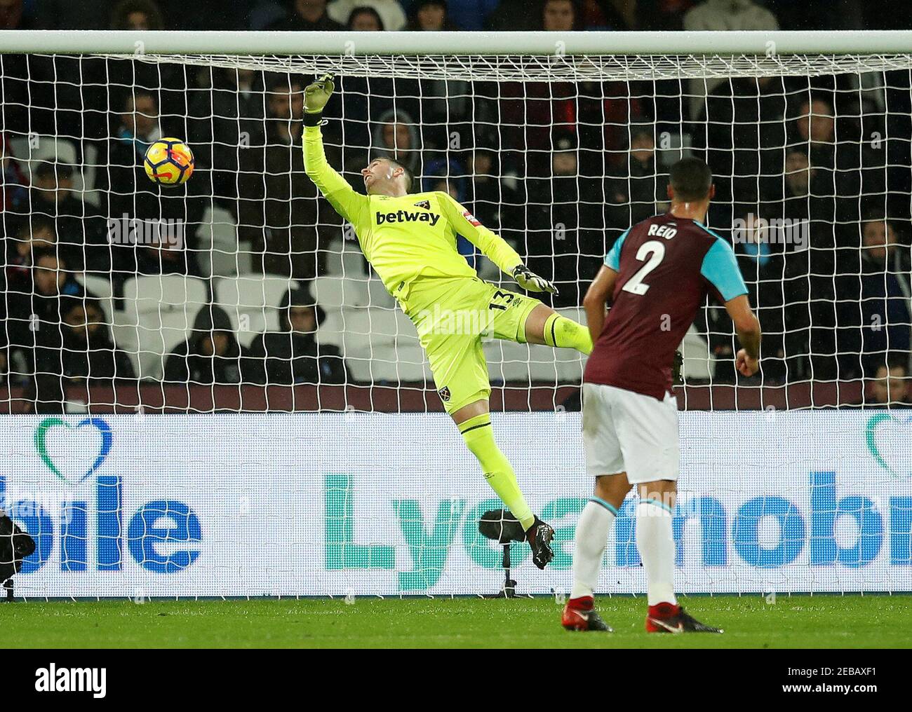 Soccer Football - Premier League - West Ham United vs West Bromwich Albion - London Stadium, London, Britain - January 2, 2018   West Bromwich Albion's James McClean scores their first goal past West Ham United's Adrian   REUTERS/Eddie Keogh    EDITORIAL USE ONLY. No use with unauthorized audio, video, data, fixture lists, club/league logos or 'live' services. Online in-match use limited to 75 images, no video emulation. No use in betting, games or single club/league/player publications.  Please contact your account representative for further details. Stock Photo