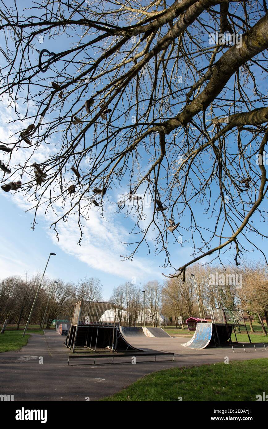 Basingstoke war memorial park skate area with ramps Stock Photo Alamy