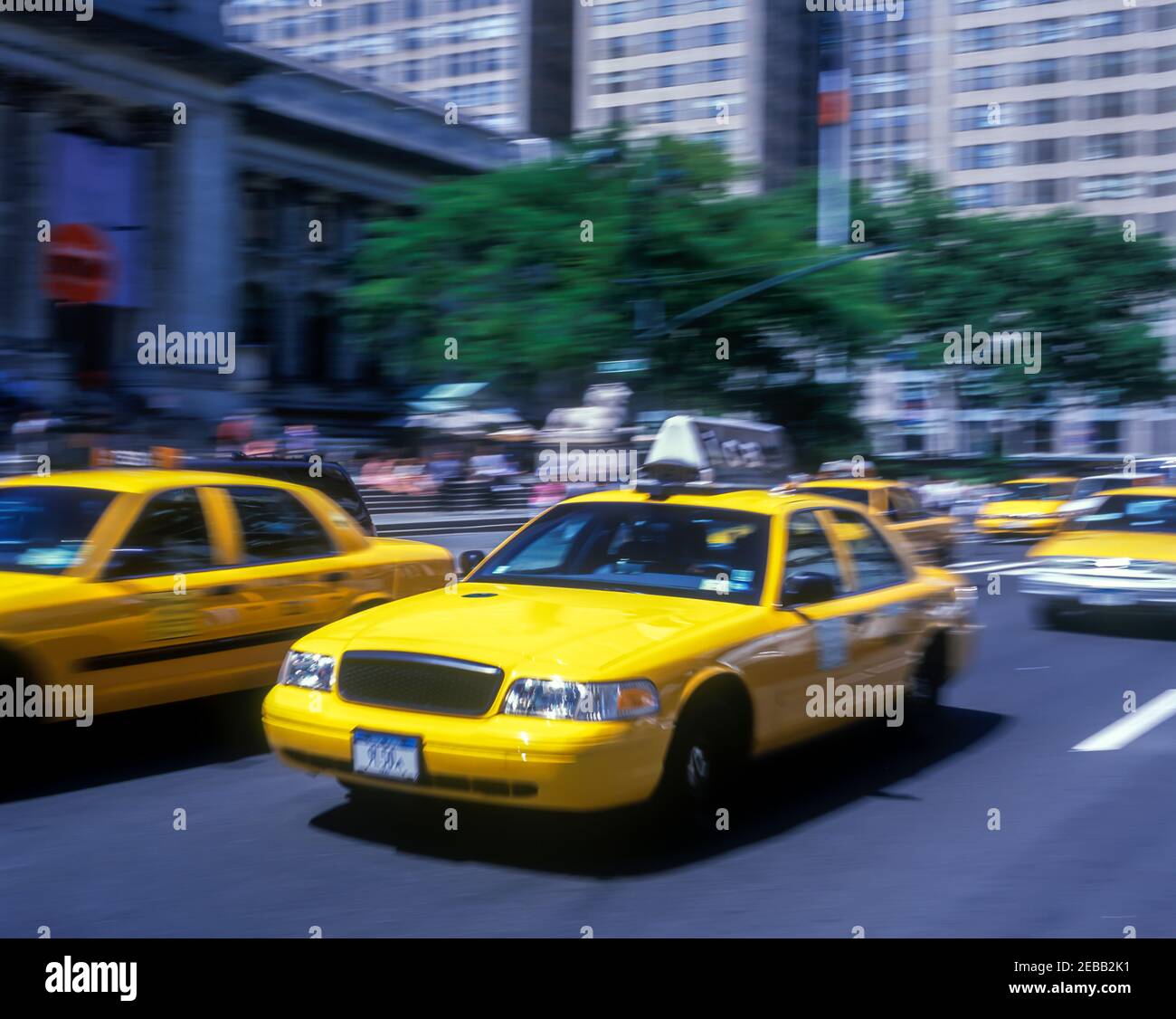 Book Review: Twenty Minutes in Manhattan - Spacing National