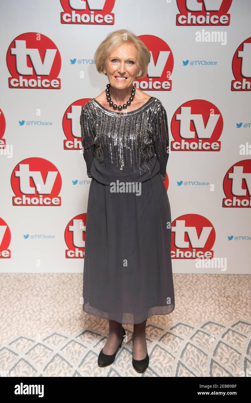 Mary Berry arrives at the TV Choice Awards 2016 at the Dorchester Hotel, London. Stock Photo