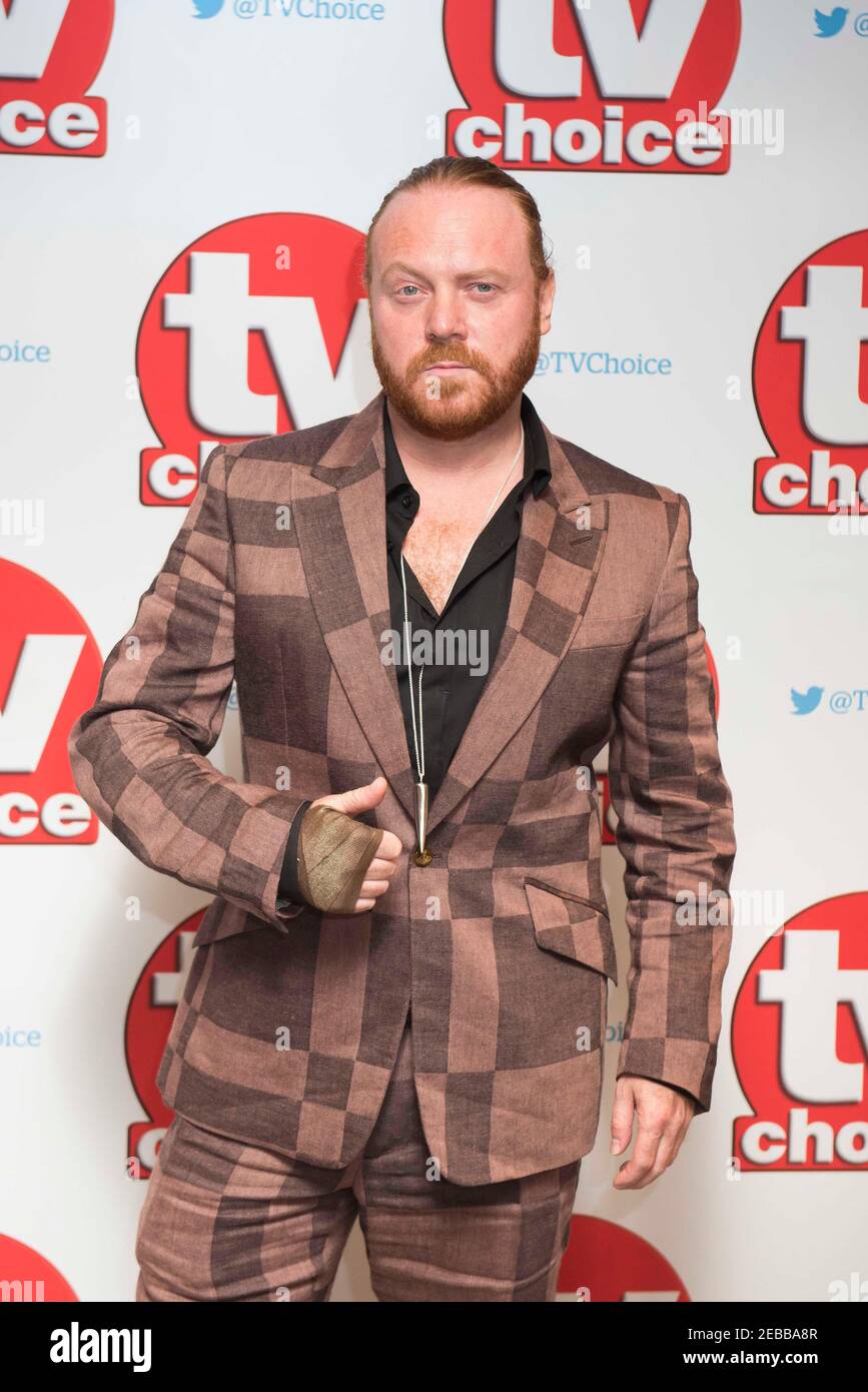Leigh Francis arrives at the TV Choice Awards 2016 at the Dorchester Hotel, London. Stock Photo