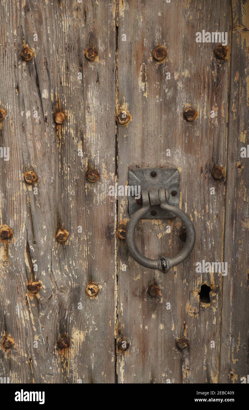 Old wooden studded church door hi-res stock photography and images - Alamy
