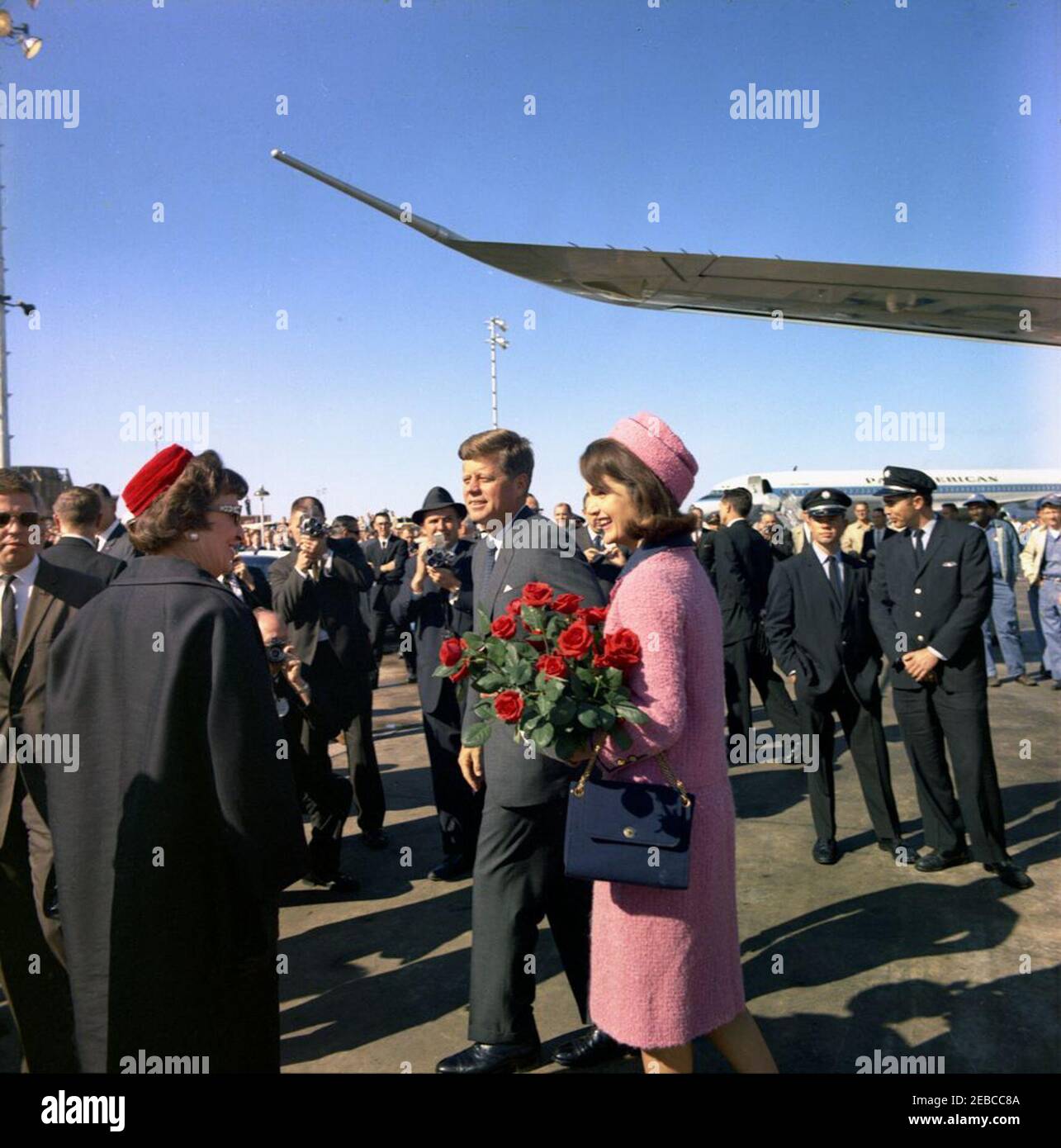 Trip to Texas: Dallas, Arrival at Love Field, motorcade. President John F. Kennedy and First Lady Jacqueline Kennedy arrive at Love Field, Dallas, Texas. Stock Photo