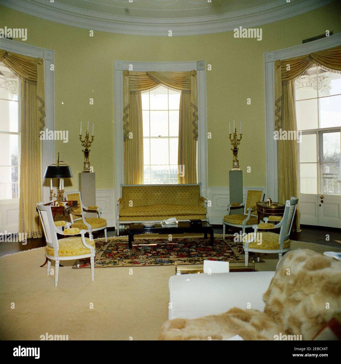 White House Rooms Yellow Oval. Chairs and a couch in the Yellow Oval
