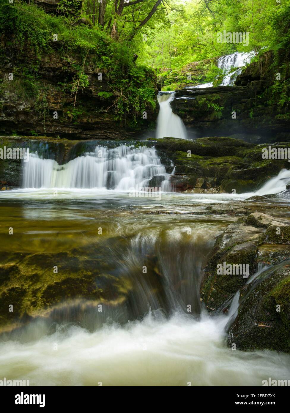 Sgwd Isaf Clun-gwyn (Lower Fall of the White Meadow) waterfall on the Afon Mellte river in the Bannau Brycheiniog (Brecon Beacons) National Park near Ystradfellte, Powys, Wales. Stock Photo