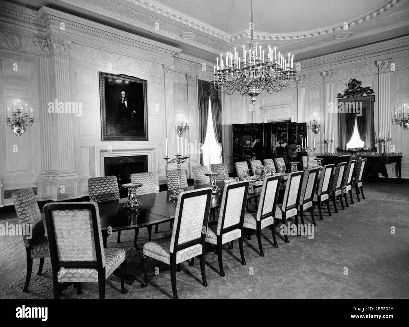 White House Rooms State Dining Room, Oval Office. State Dining Room