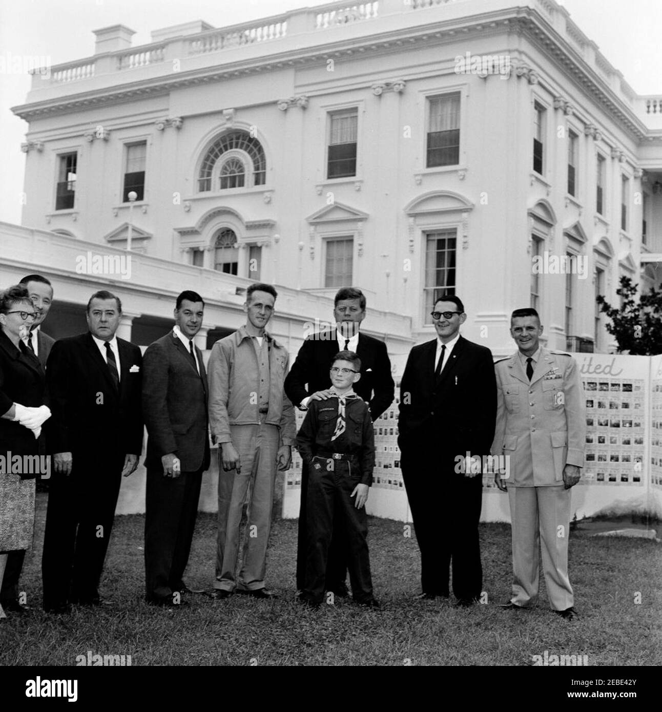 Presentation of a plaque from Everett, Washington Boy Scouts (BSA), 1000AM. President John F