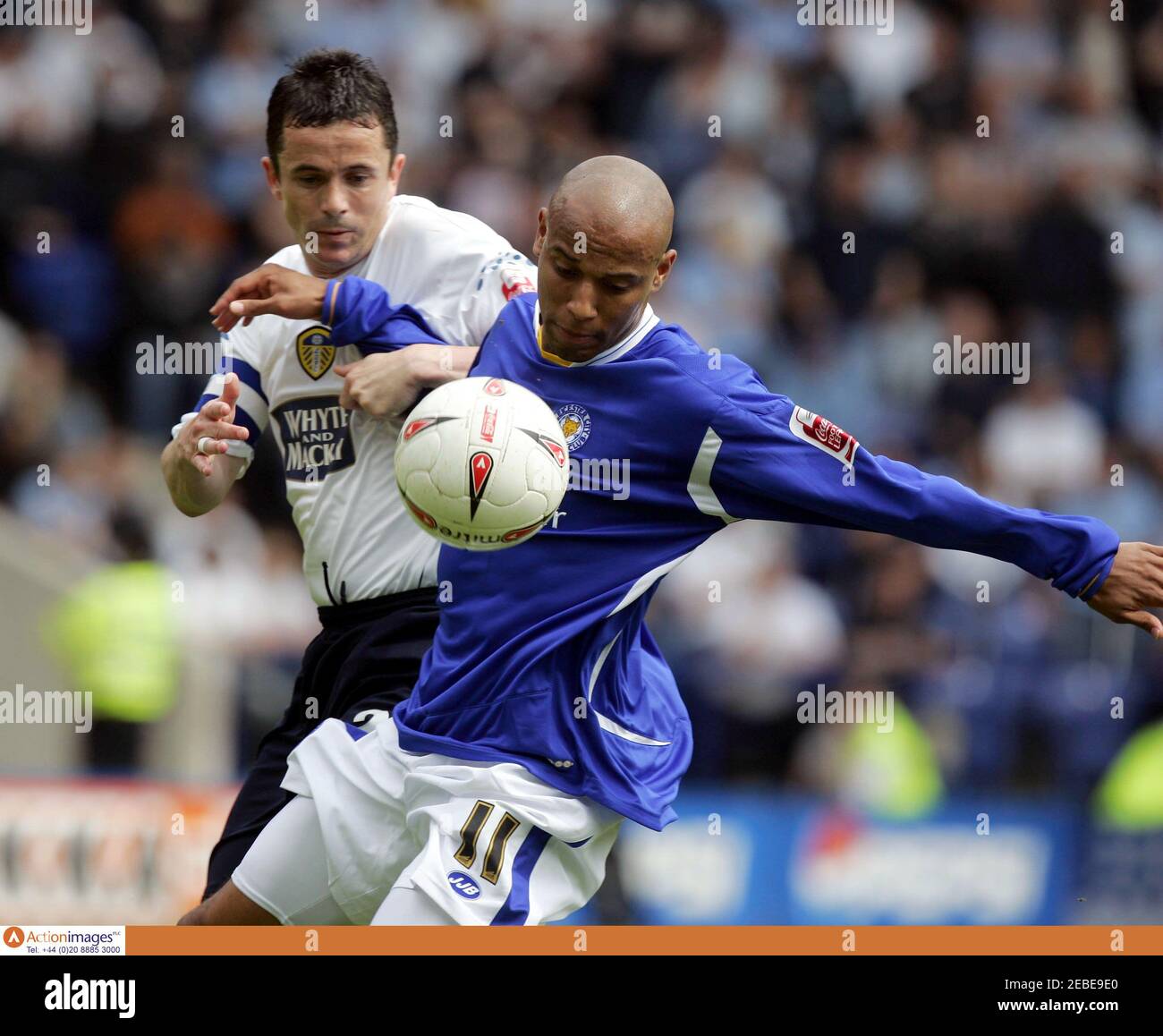Football Leicester City V Leeds United Coca Cola Football League Championship The Walkers Stadium 1 5