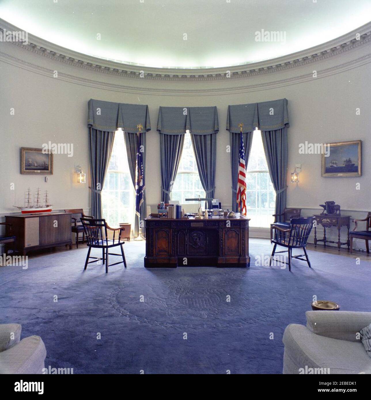 White House Rooms: Oval Office, Cross Hall, East Room, China Room