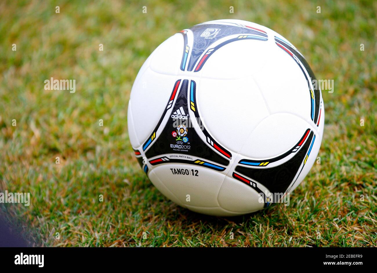 Page 3 - Tango 12 High Resolution Stock Photography and Images - Alamy