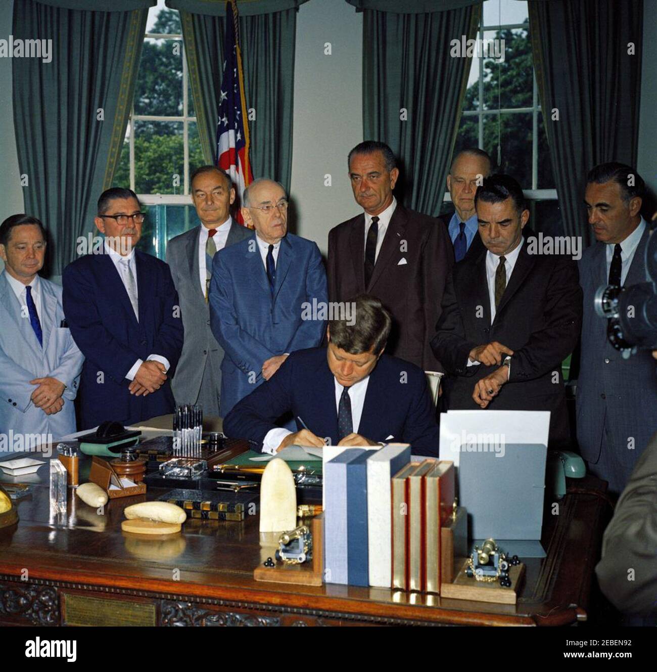 Congressman albert thomas hires stock photography and images Alamy