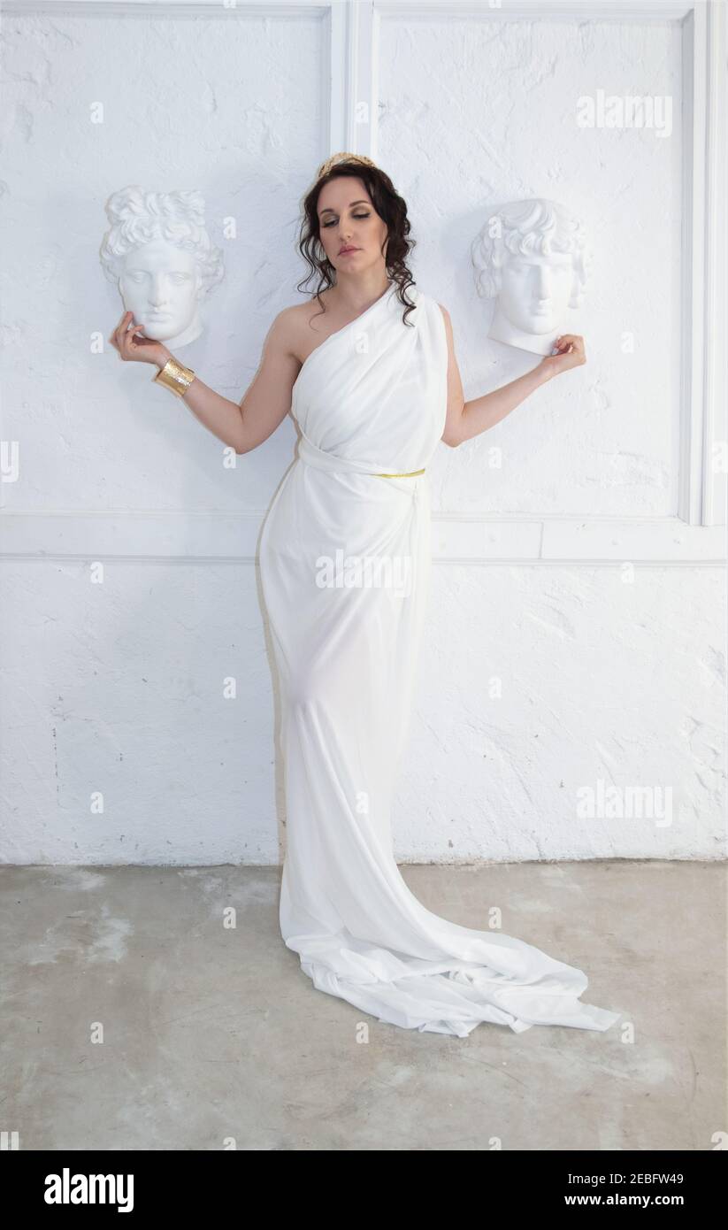 white dress greek goddess Statue of Liberty Costume, Long Dress, Halloween Cosplay Outfit Its ilayda Greek Goddess Long Braided Rope