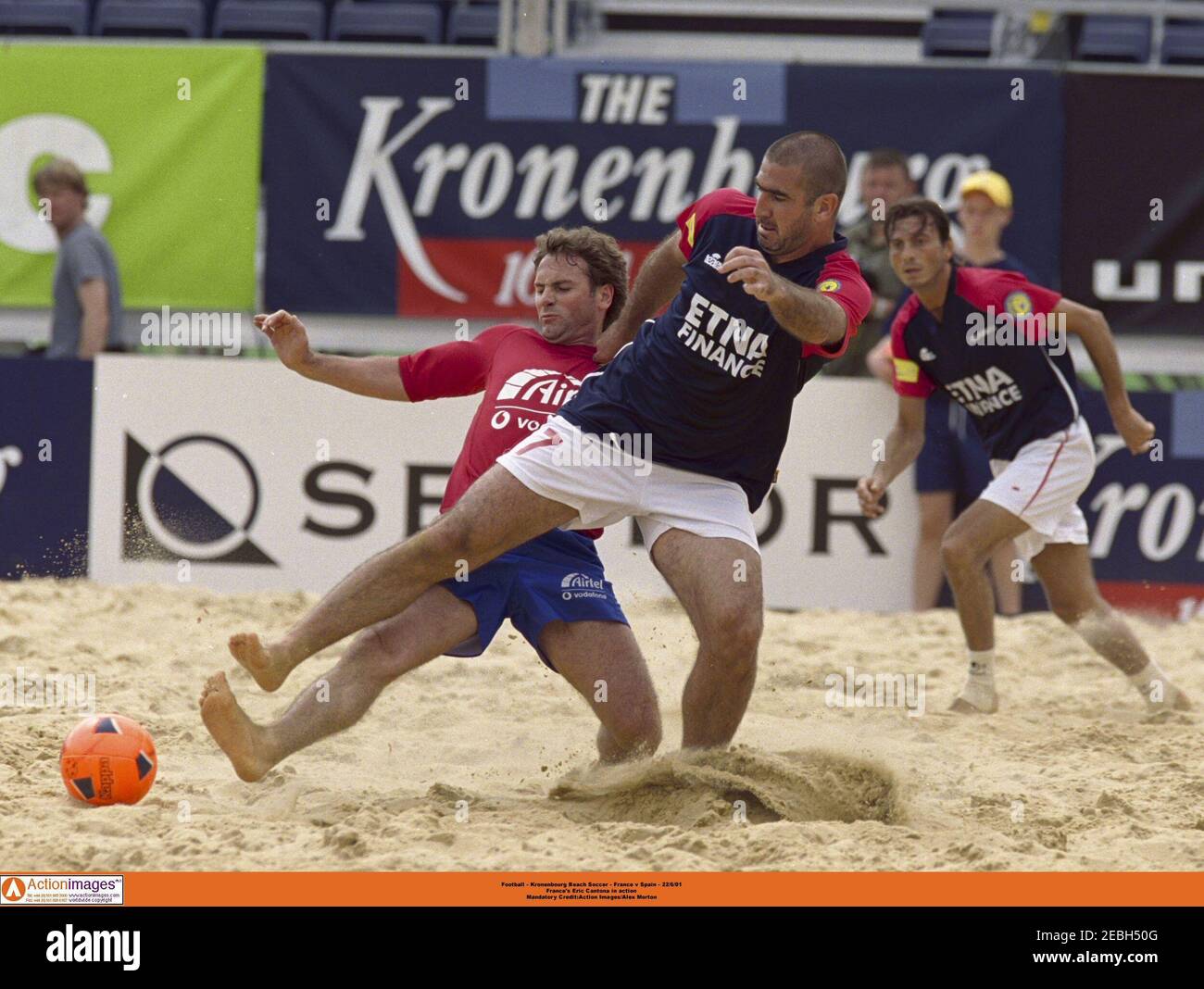 eric cantona beach soccer