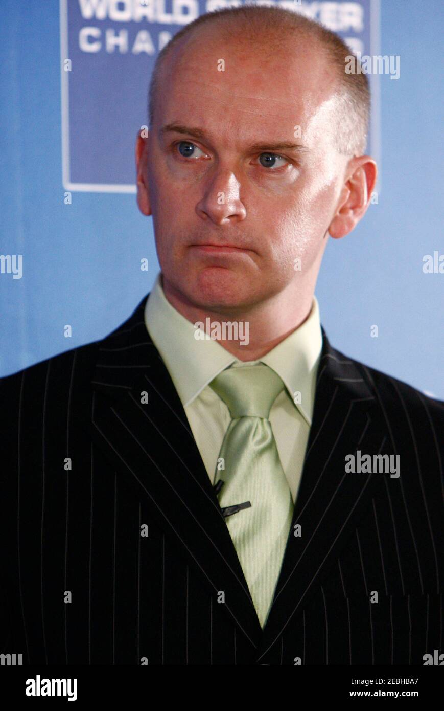 Peter ebdon hi-res stock photography and images - Alamy