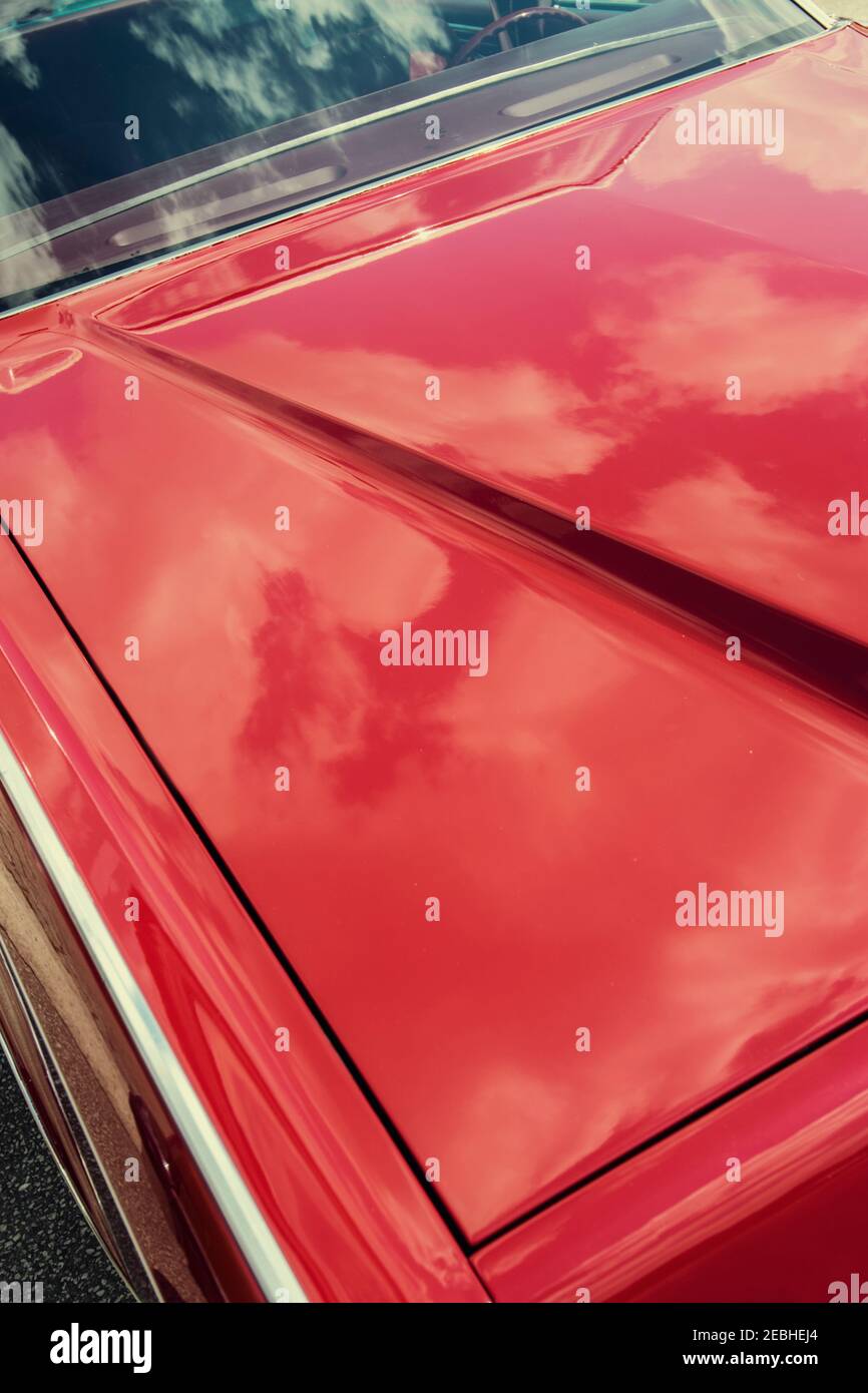 Detail of the bonnet of a red vintage American car Stock Photo