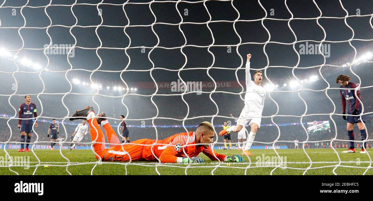 Real madrids cristiano ronaldo casemiro hi-res stock photography and ...