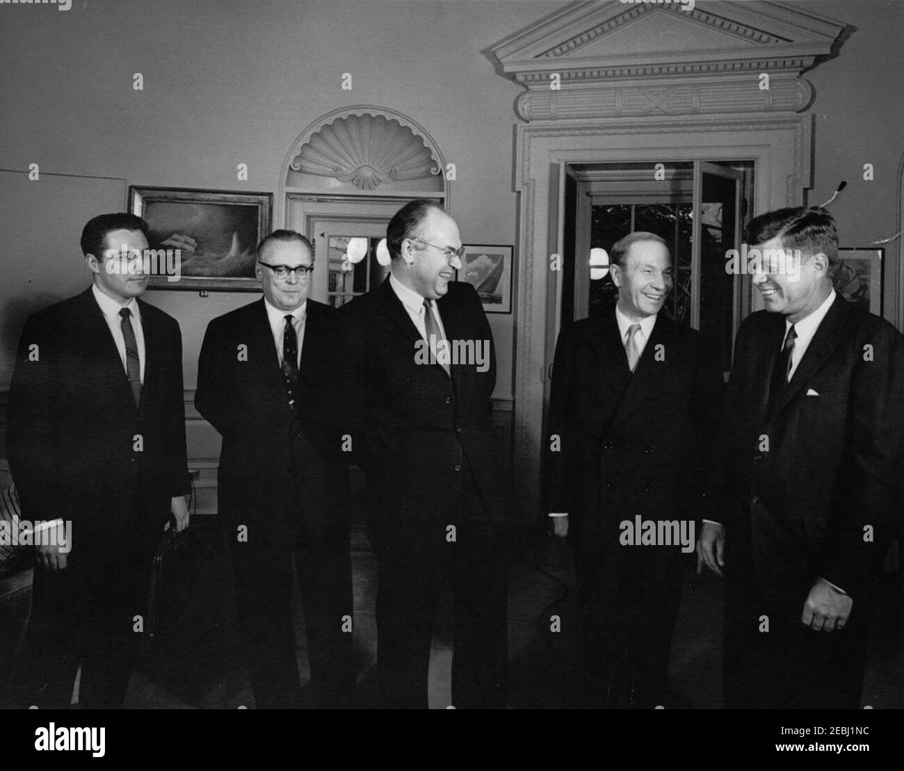 Chests World Championship 1990: Karpov vs Kasparov, Lyon (France Stock Photo - Alamy