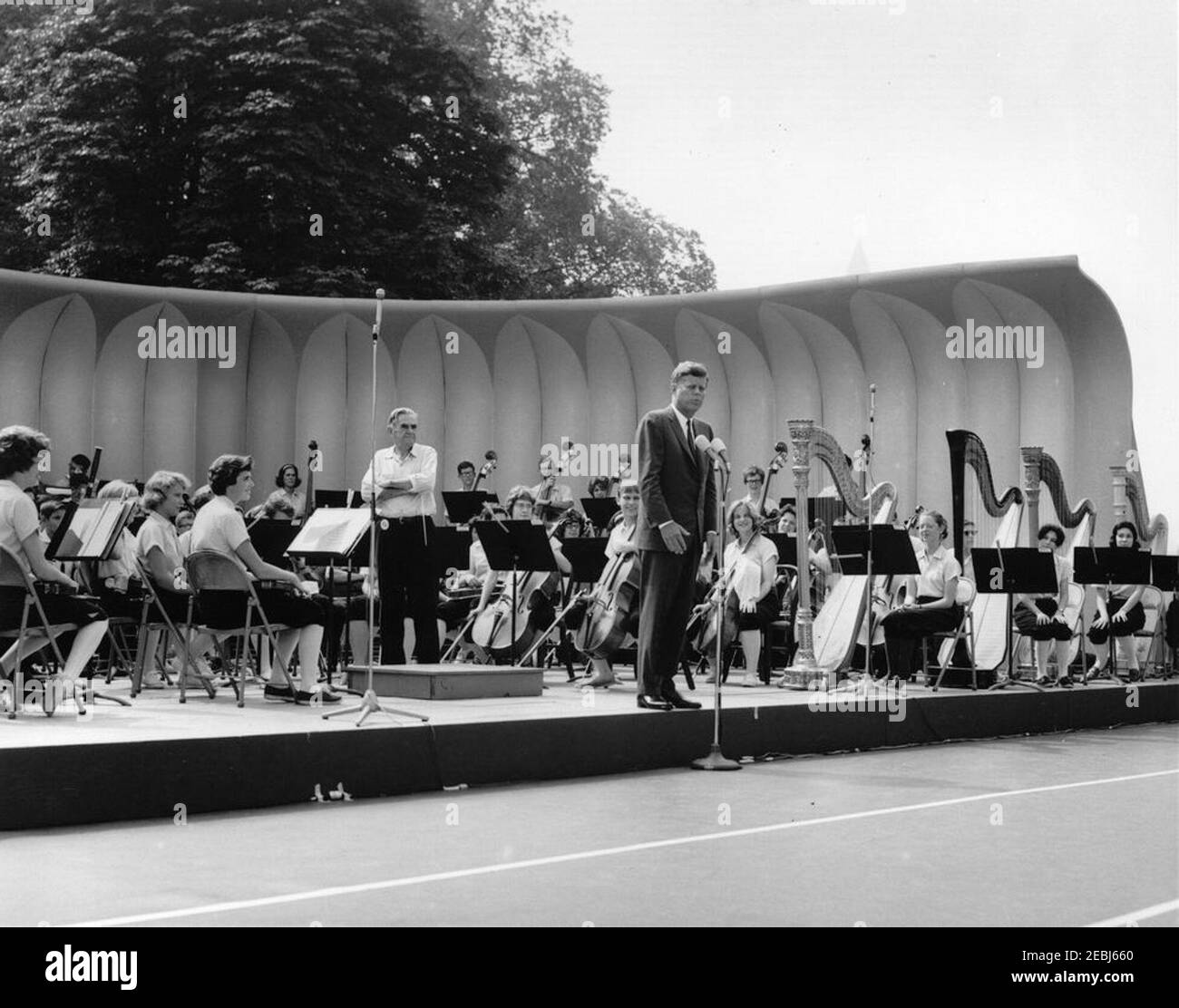 John f kennedy high school hires stock photography and images Alamy