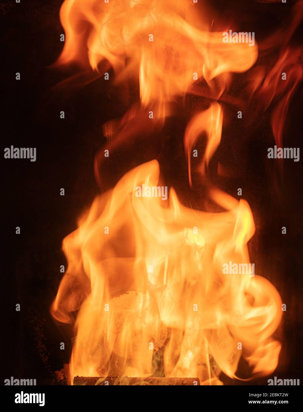 Pellet stove hires stock photography and images Alamy