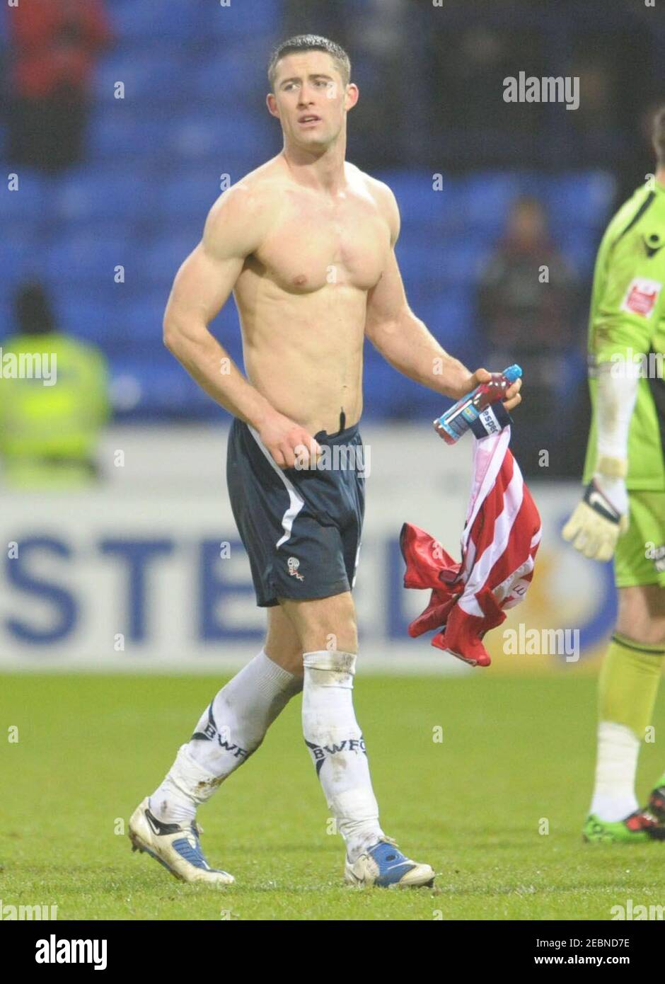 Football - Bolton Wanderers v Sheffield United - FA Cup Fourth Round -  Reebok Stadium - 09/10 - 23/1/10 Gary Cahill - Bolton Wanderers at full  time Mandatory Credit: Action Images / Paul Currie Stock Photo - Alamy