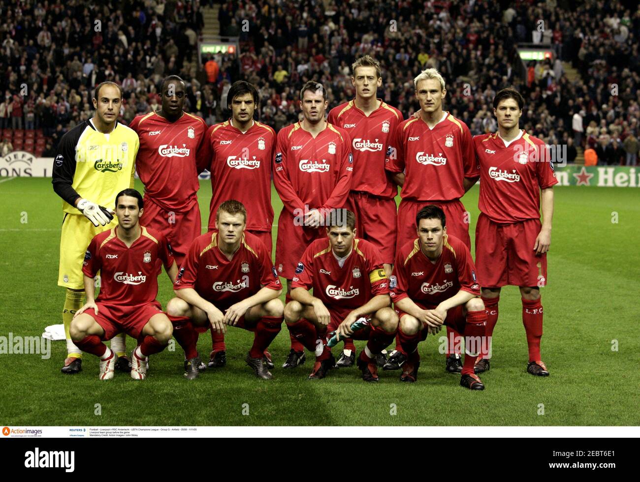 Football - Liverpool v RSC Anderlecht - UEFA Champions League - Group G -  Anfield - 05/06 - 1/11/05 Liverpool team group before the game Mandatory  Credit: Action Images / John Sibley Stock Photo - Alamy